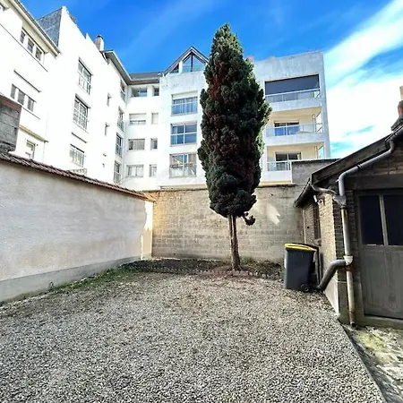 Forum Flower Spacieux T2 Au Coeur De La Apartment Reims